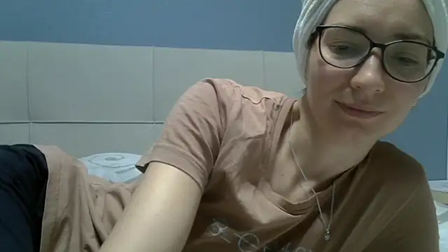 Snapshot of Ashleyspice chatting on May 12, 2026, 8:21 am Ashleyspice online show from May 12, 2026, 8:21 am