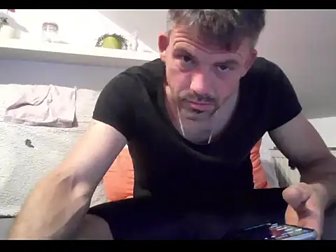 Cambitchboy online show from May 5, 2026, 11:52 pm