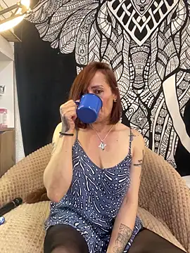 Boonny Boo01 online show from May 7, 2026, 3:59 pm