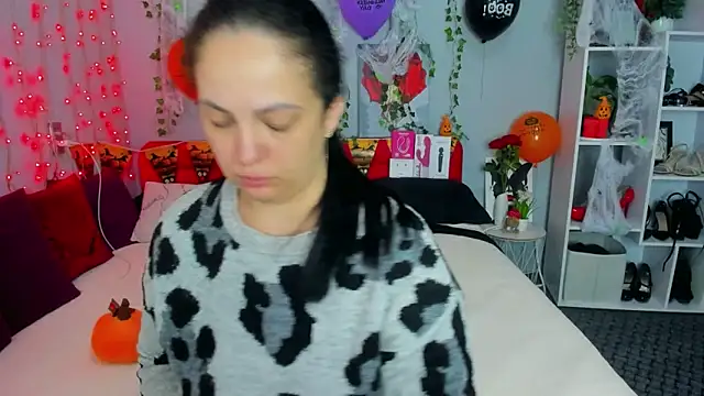 DarlingMilf online show from November 11, 2025, 7:30 pm