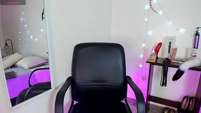 Snapshot of Tracy_lambo chatting on September 30, 2025, 6:19 am Tracy lambo online show from September 30, 2025, 6:19 am