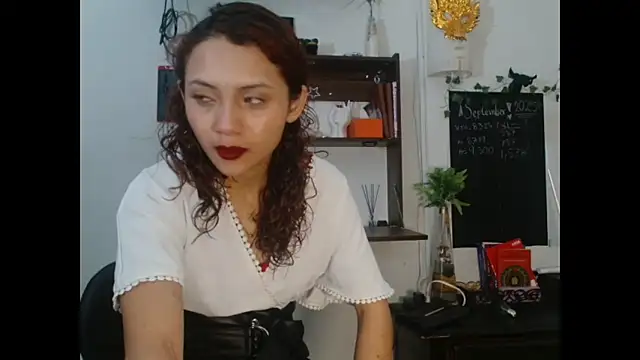 Pinkye skarlet online show from October 17, 2025, 8:32 pm