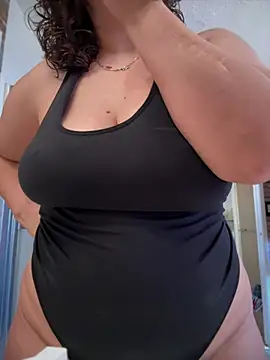 Snapshot of AnneKane chatting on February 21, 2025, 7:32 pm AnneKane online show from February 21, 2025, 7:32 pm