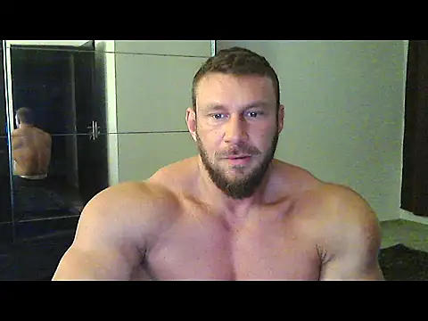 Snapshot of muscularkevin chatting on October 7, 2025, 3:40 am muscularkevin online show from October 7, 2025, 3:40 am