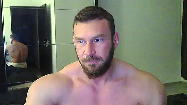 muscularkevin online show from March 10, 2026, 4:27 am