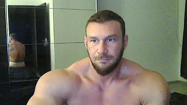 Snapshot of muscularkevin chatting on November 14, 2025, 7:17 pm muscularkevin online show from November 14, 2025, 7:17 pm