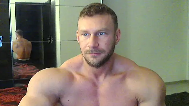 muscularkevin online show from December 15, 2024, 4:51 am