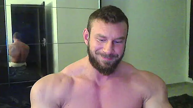 muscularkevin online show from February 19, 2026, 4:42 am