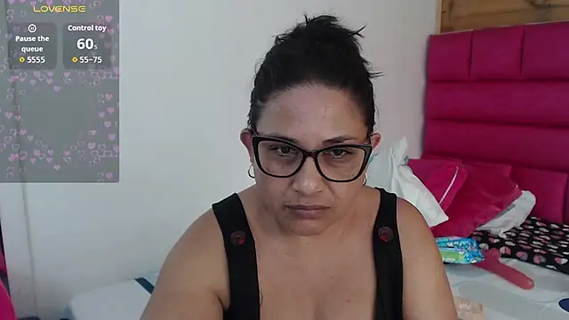 Snapshot of Katha_Marck chatting on June 15, 2026, 5:45 pm Katha Marck online show from June 15, 2026, 5:45 pm