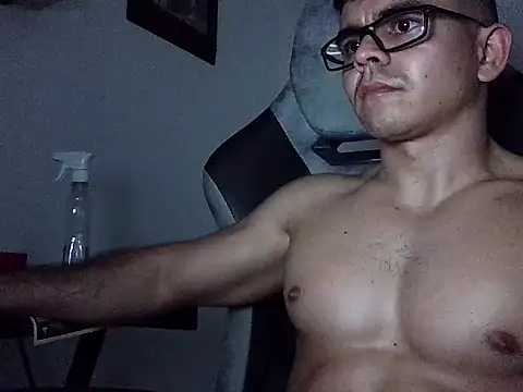 MILCARITAS3 online show from February 16, 2026, 6:28 pm