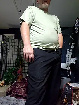 Hotredheadandtoungelasher online show from October 30, 2025, 6:23 am