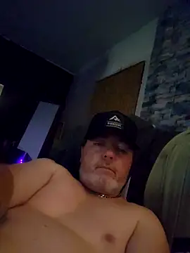 Hotredheadandtoungelasher online show from October 29, 2025, 12:15 pm