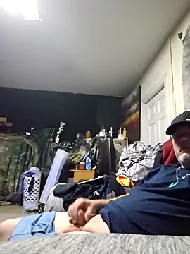 Hotredheadandtoungelasher online show from February 12, 2025, 9:33 pm
