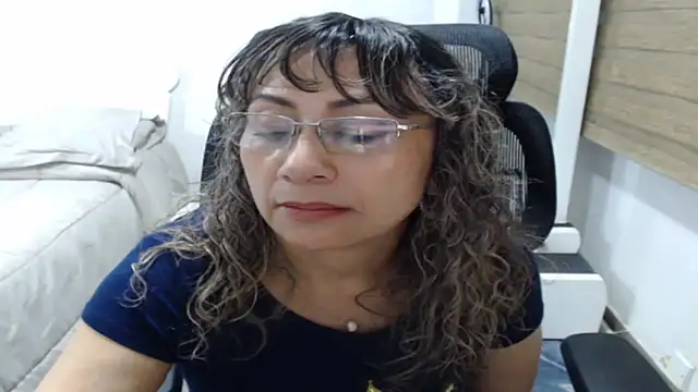 Snapshot of jesy_hot chatting on July 3, 2026, 12:17 am jesy hot online show from July 3, 2026, 12:17 am