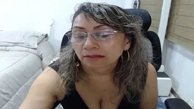 Snapshot of jesy_hot chatting on July 1, 2026, 12:22 am jesy hot online show from July 1, 2026, 12:22 am