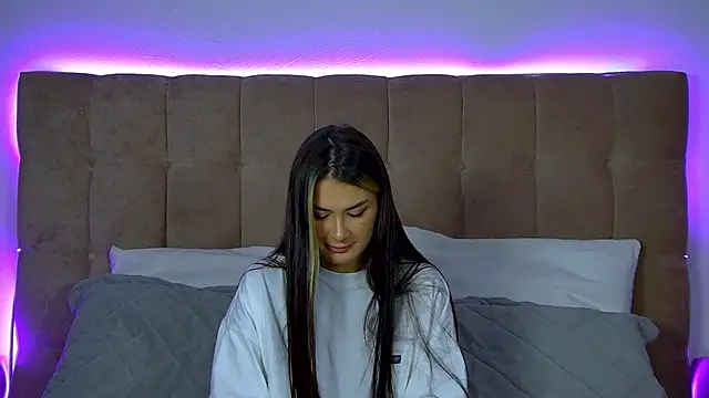 Snapshot of RachelSimpson chatting on November 14, 2025, 6:22 pm RachelSimpson online show from November 14, 2025, 6:22 pm