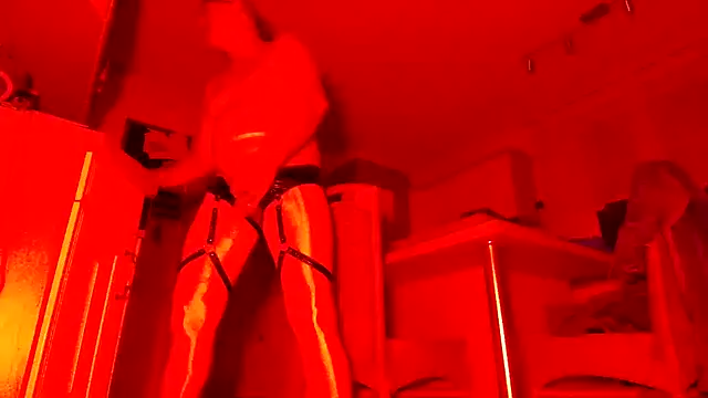 Snapshot of Sexspielzeug-1 chatting on February 18, 2025, 10:03 pm Sexspielzeug-1 online show from February 18, 2025, 10:03 pm