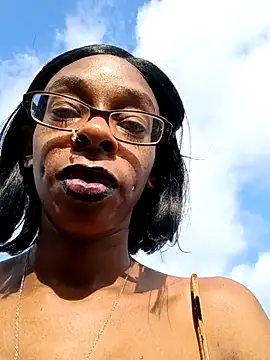 Jasmine FullsShine online show from July 6, 2026, 1:51 pm