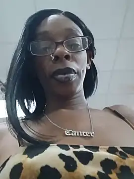 Jasmine FullsShine online show from July 6, 2026, 4:09 pm