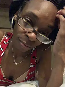 Snapshot of Jasmine_FullsShine chatting on March 10, 2026, 9:24 am Jasmine FullsShine online show from March 10, 2026, 9:24 am