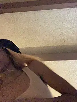 Snapshot of Jasmine_FullsShine chatting on March 8, 2026, 2:53 pm Jasmine FullsShine online show from March 8, 2026, 2:53 pm