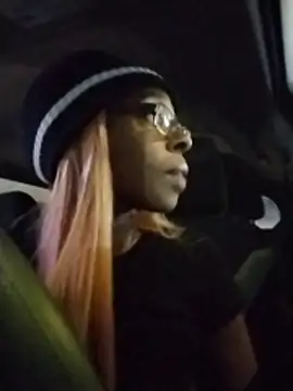 Snapshot of Jasmine_FullsShine chatting on February 14, 2026, 1:50 am Jasmine FullsShine online show from February 14, 2026, 1:50 am