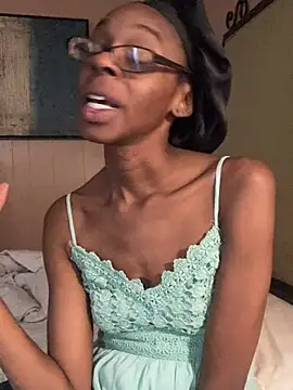 Snapshot of Jasmine_FullsShine chatting on February 18, 2026, 3:19 pm Jasmine FullsShine online show from February 18, 2026, 3:19 pm