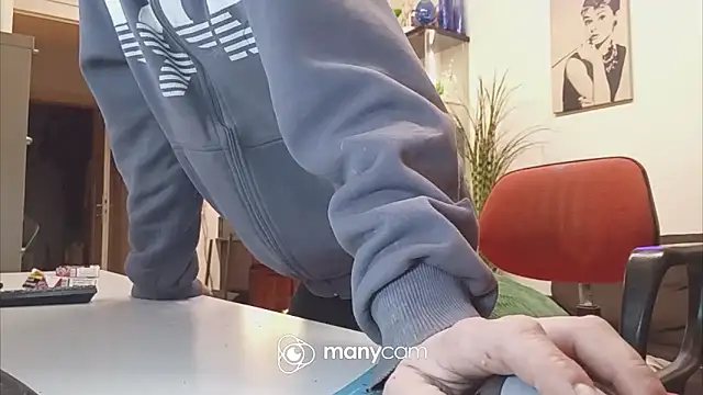 der dino30 online show from February 6, 2025, 1:27 am