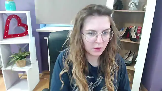 Zoey Erotic online show from February 28, 2025, 8:53 am