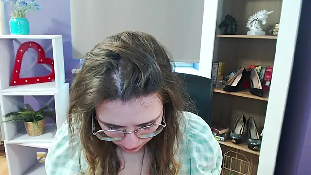 Zoey Erotic online show from March 11, 2025, 8:52 am