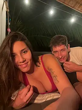 Snapshot of Bombuki chatting on January 12, 2025, 3:07 am Bombuki online show from January 12, 2025, 3:07 am