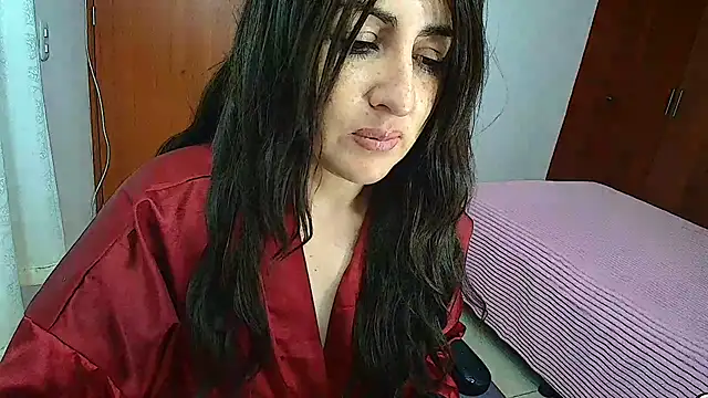 Snapshot of naughty_sarahh chatting on January 20, 2025, 5:37 am naughty sarahh online show from January 20, 2025, 5:37 am