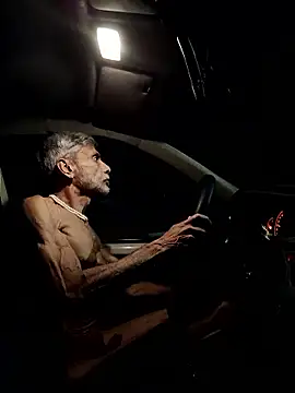 dutra498 online show from January 14, 2026, 5:33 am