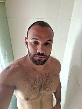 anthonylatynxd online show from April 30, 2026, 6:04 pm