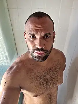 anthonylatynxd online show from April 28, 2026, 5:06 pm