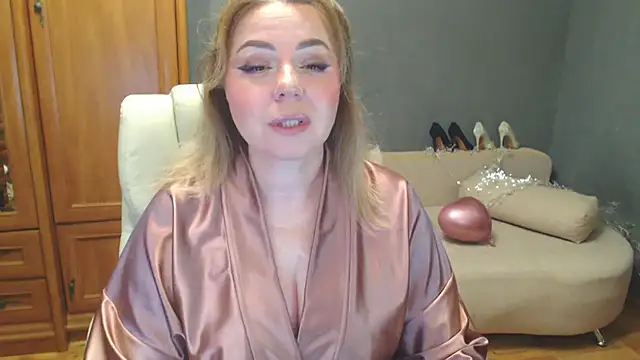 Snapshot of Cute_sun chatting on May 10, 2026, 6:10 pm Cute sun online show from May 10, 2026, 6:10 pm