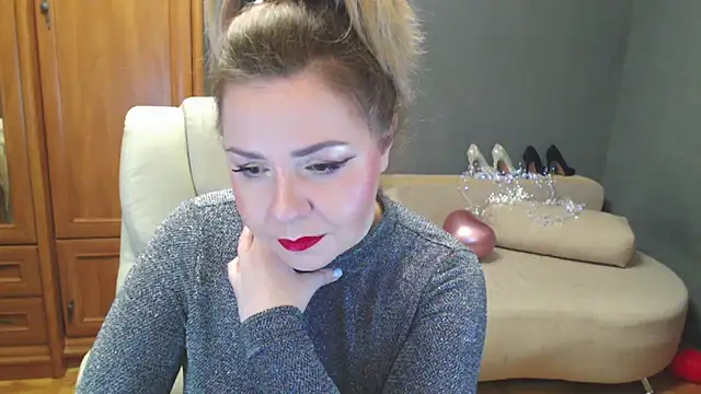 Snapshot of Cute_sun chatting on April 26, 2026, 2:14 pm Cute sun online show from April 26, 2026, 2:14 pm