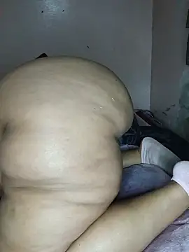 iamSunflower900 online show from February 17, 2026, 7:22 pm