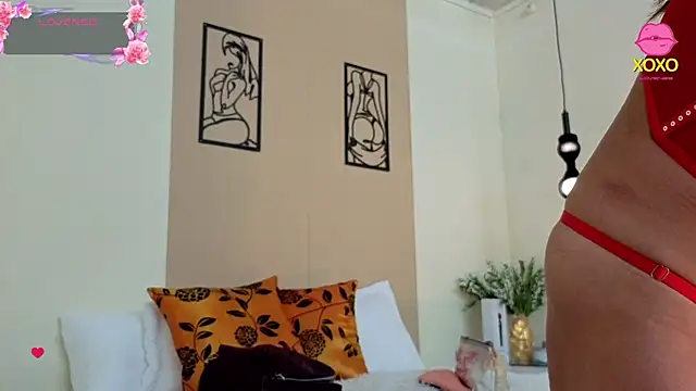 AnisiaFarina online show from January 19, 2026, 11:47 am