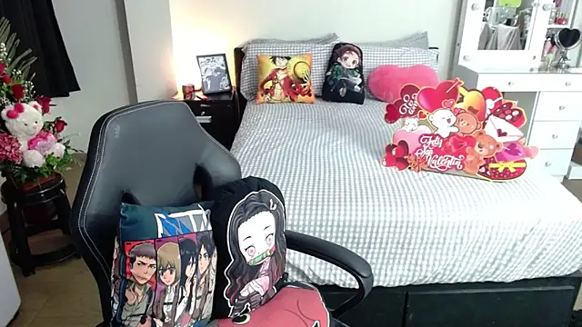 kittykat18x online show from February 15, 2025, 11:36 pm