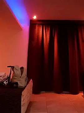 piiruwx online show from March 7, 2026, 6:53 am