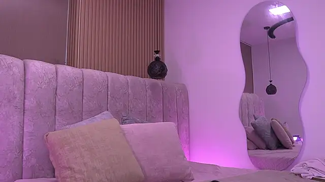 Snapshot of violeta_aroca chatting on July 3, 2026, 3:13 am violeta aroca online show from July 3, 2026, 3:13 am