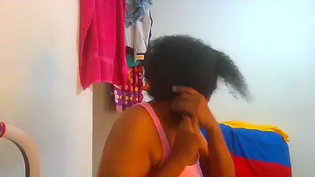 Snapshot of Aishamara chatting on November 7, 2025, 5:56 am Aishamara online show from November 7, 2025, 5:56 am