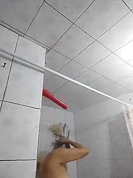 Snapshot of LaInsaciableIntensa chatting on October 27, 2025, 6:09 pm LaInsaciableIntensa online show from October 27, 2025, 6:09 pm