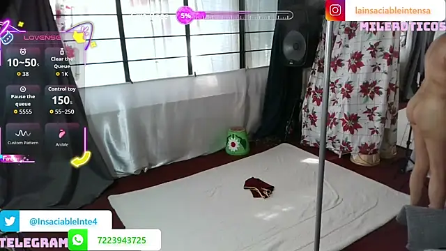 Snapshot of LaInsaciableIntensa chatting on December 16, 2025, 4:44 pm LaInsaciableIntensa online show from December 16, 2025, 4:44 pm