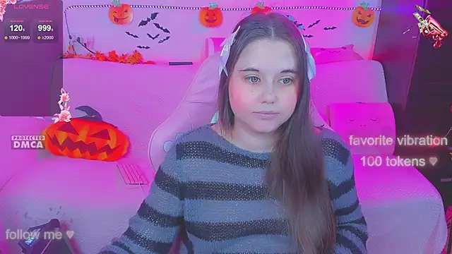 Lolisuccub online show from October 13, 2025, 6:42 pm