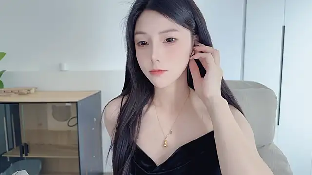 Snapshot of HaagenDazs_ chatting on June 12, 2026, 3:59 am HaagenDazs online show from June 12, 2026, 3:59 am