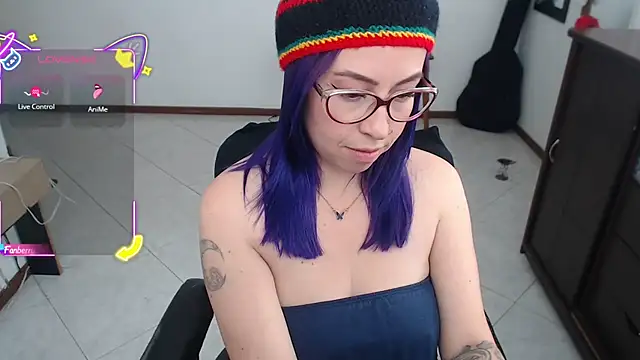Snapshot of charlottezoe15 chatting on September 9, 2025, 2:59 pm charlottezoe15 online show from September 9, 2025, 2:59 pm