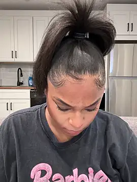 CandyLuxxxx online show from September 11, 2025, 3:50 am