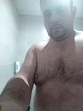 manubm03 online show from November 6, 2025, 11:25 am